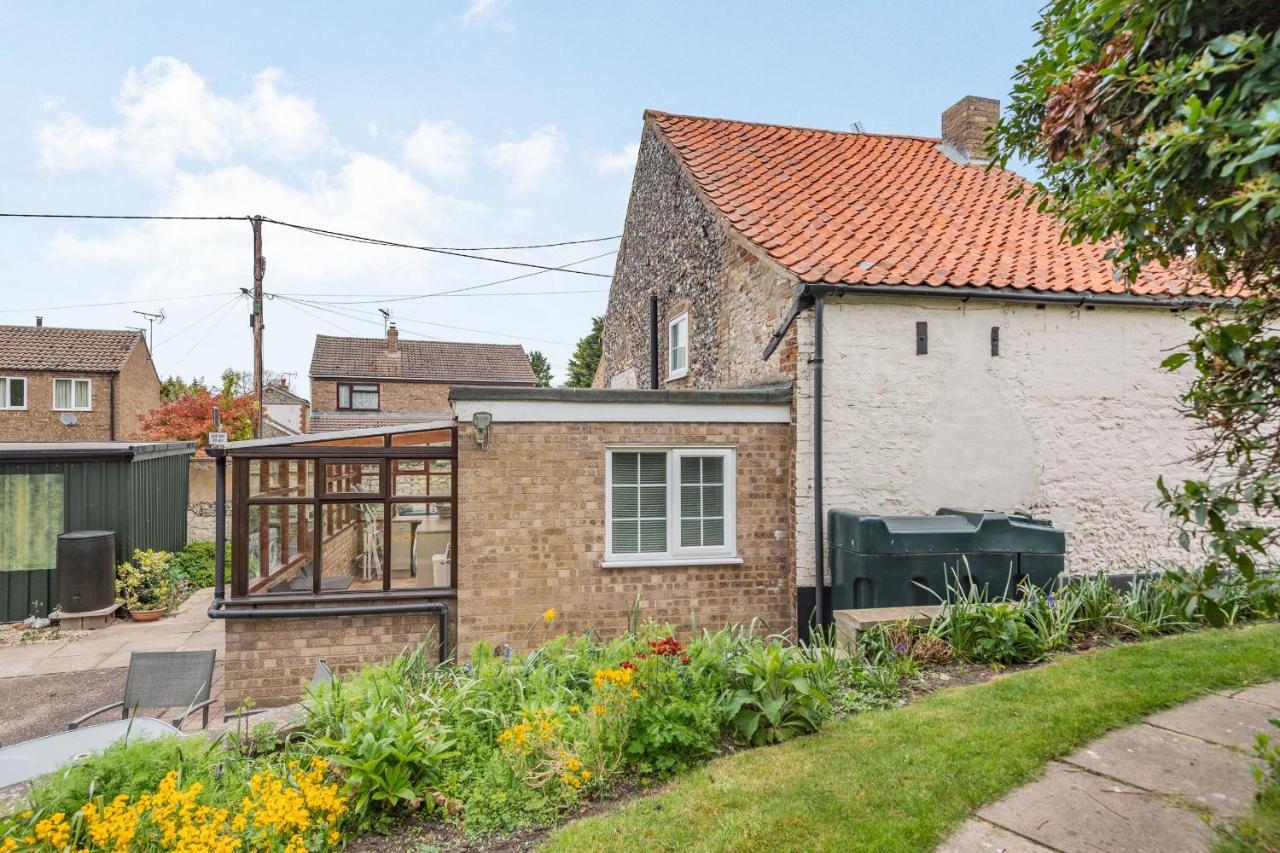 Violet Cottage Feltwell Eksteriør billede
